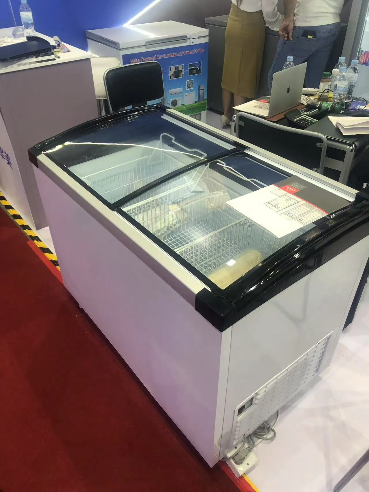 Solar Batter Powered Home Appliance Refrigerator Freezer