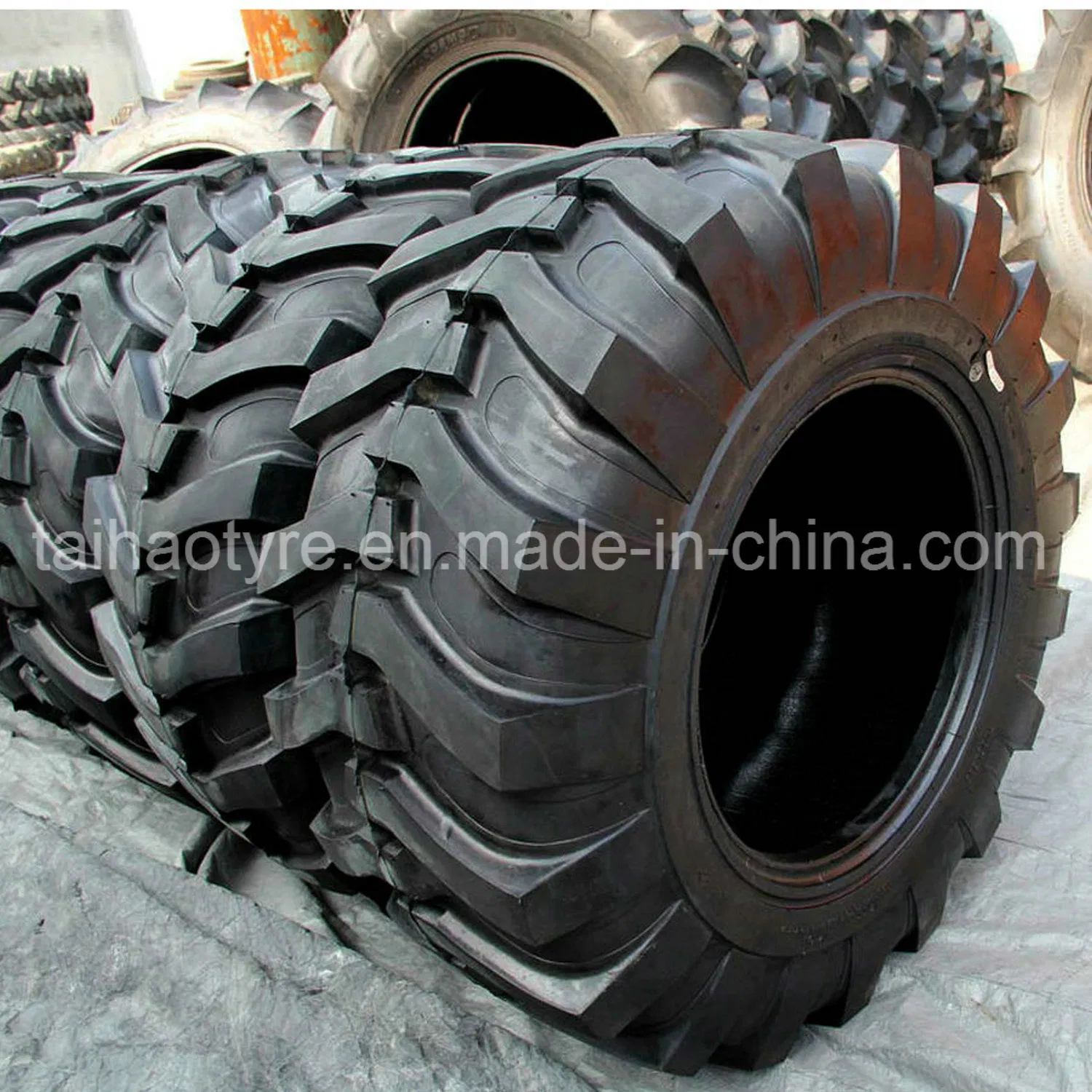 Промышленная шина 16.9-24, 18.4-26 и другие размеры