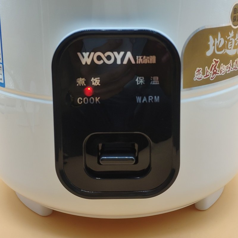 Kitchen Appliance Electric Rice Cooker for Vietnam Market 3D Warming Function Optional
