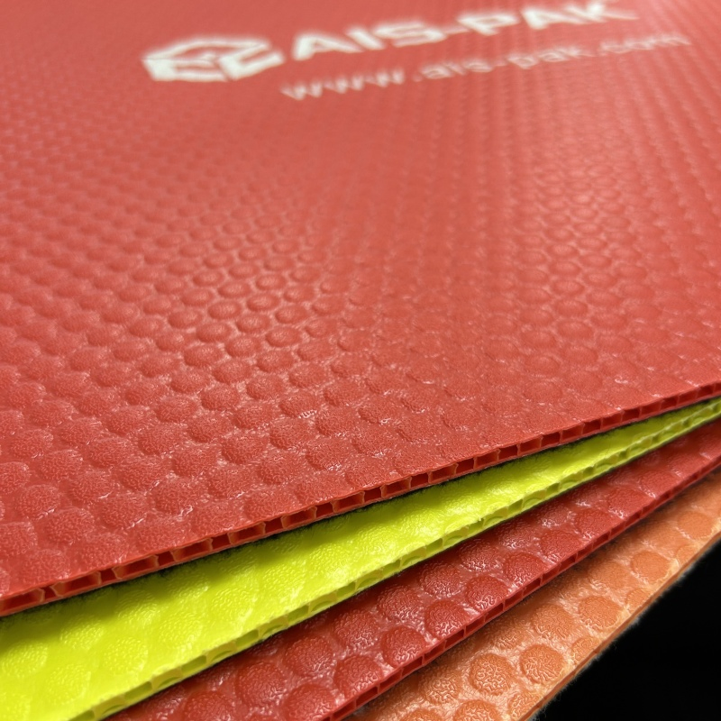 Fire-Retardant PP Bubble Guard Sheet Plastic Honeycomb Board with Felt Backed for Floor Protection