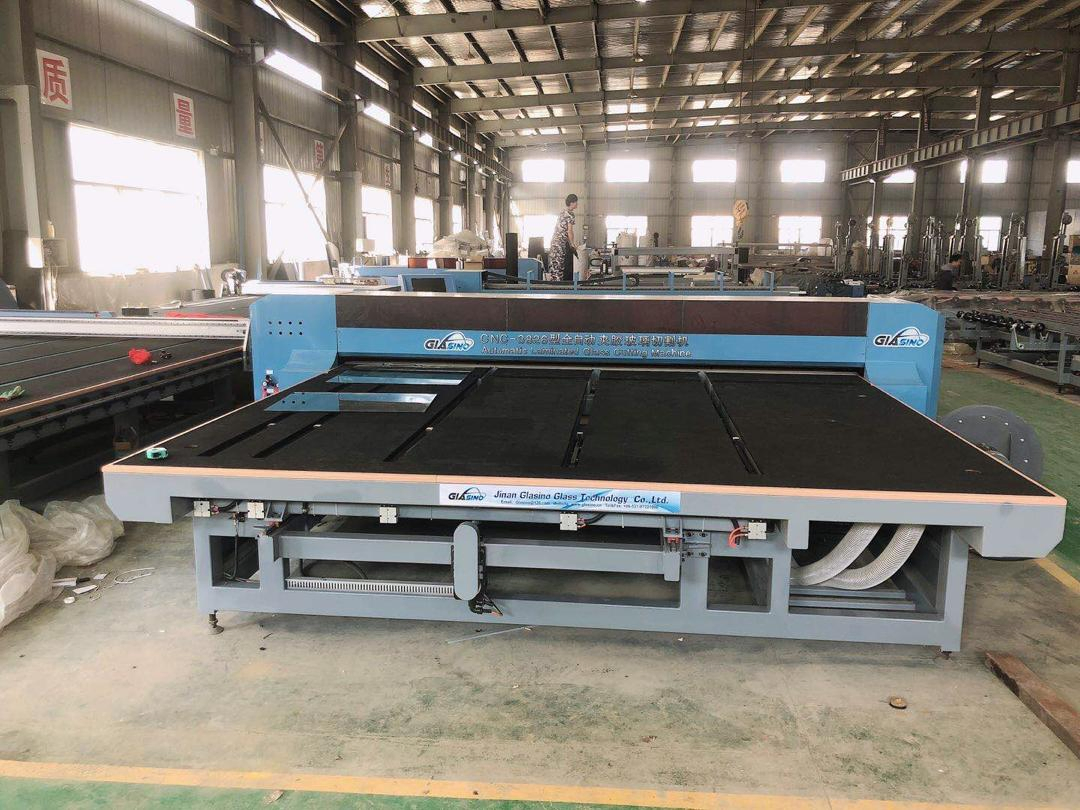Factory Provide Hot Sale Laminated Glass Cutting Machine Cheap Laminated Glass Cutting Table
