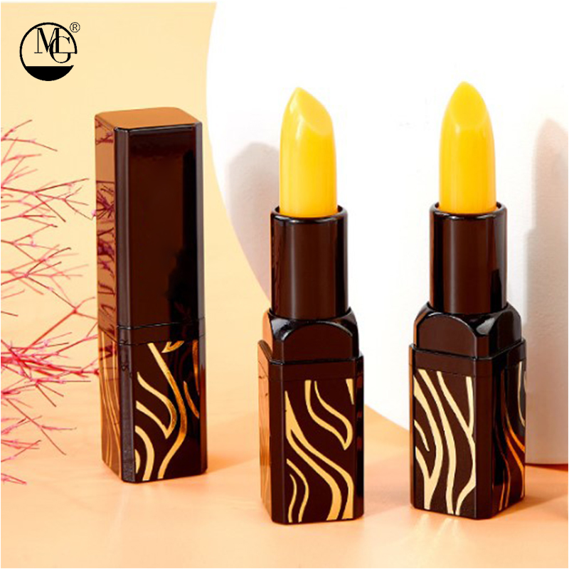 Non-Stick Cherry Lip Balm for Healthy, Hydrated Lips