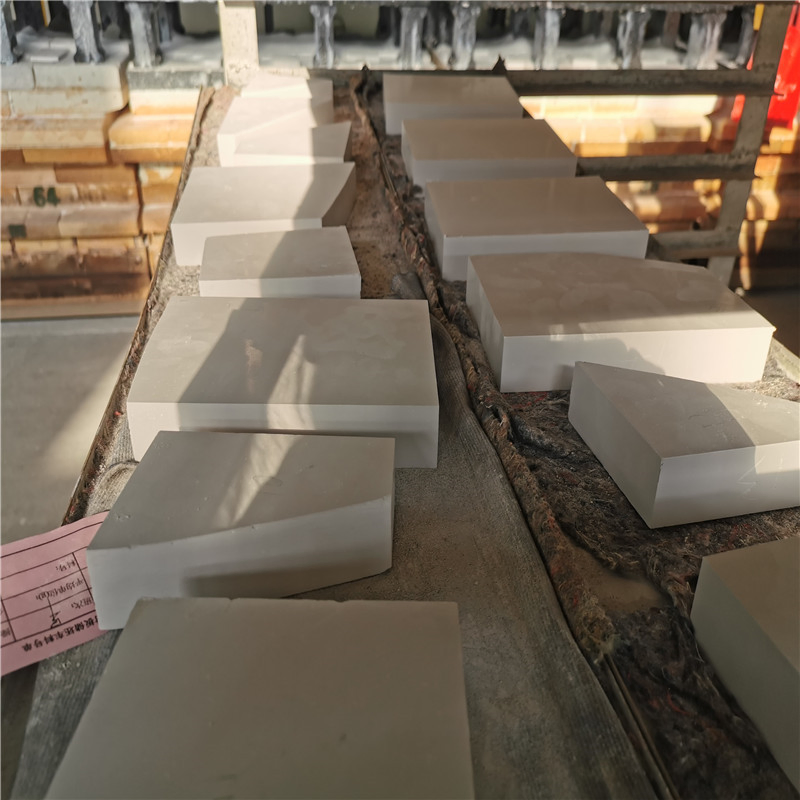 Custom Engineered Alumina Ceramic for Superior Wear Resistance