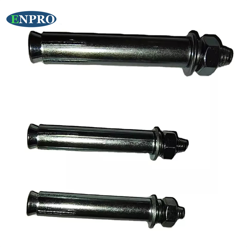 Анкерный болт распорный M8 M10 M12 черный с гайкой