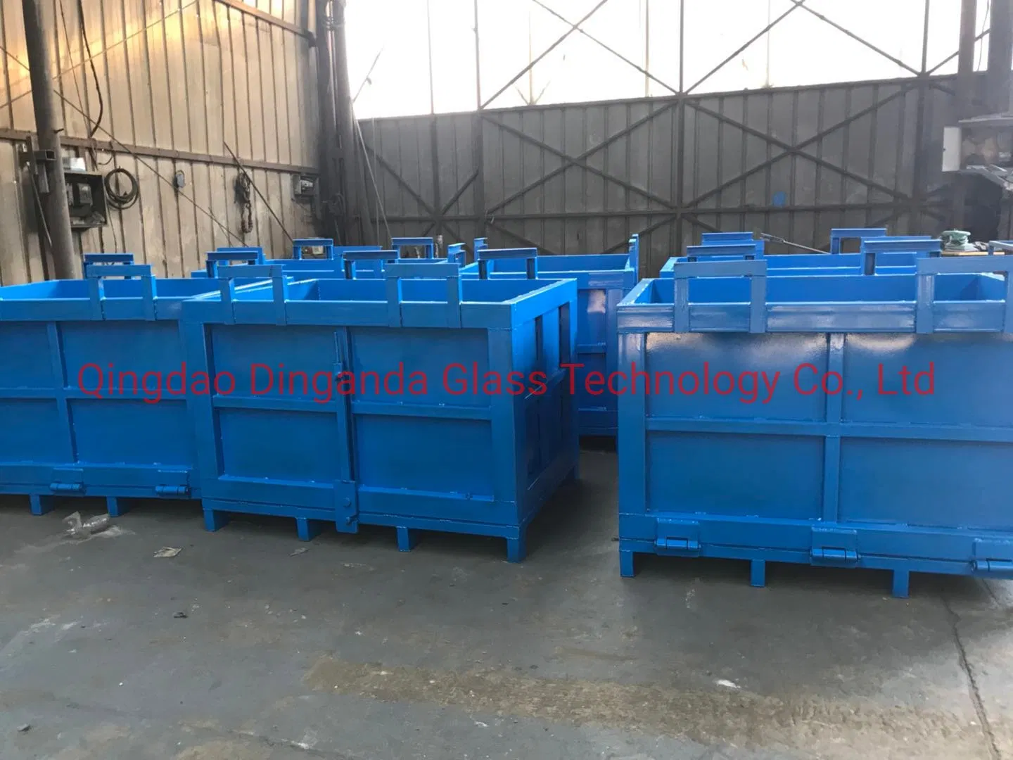 Broken Glass Dustbin Bins Waste Can Storage Dustbin Trash Can in Glass Factory