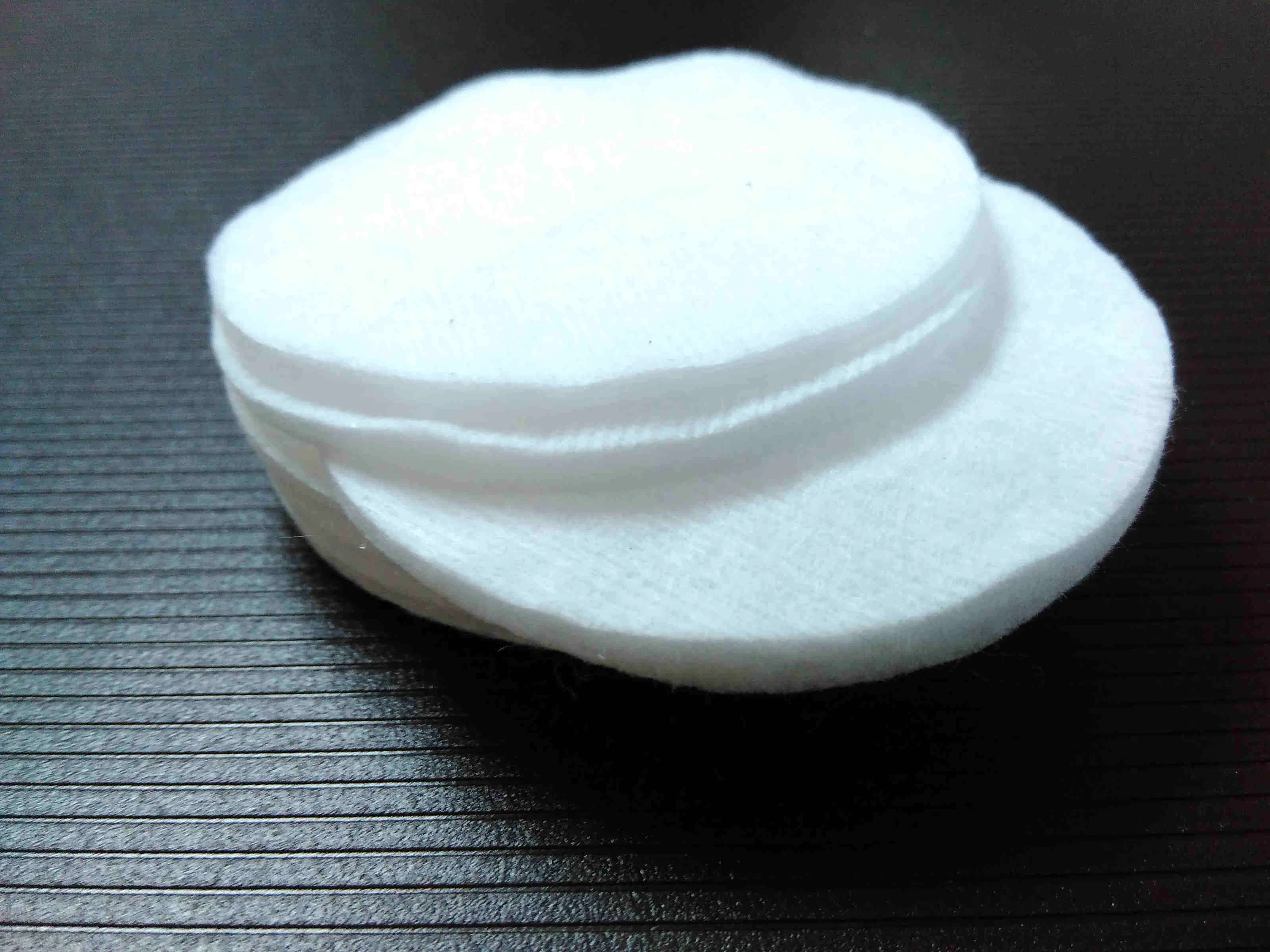 Embossed Cosmetic Round Cotton Pads