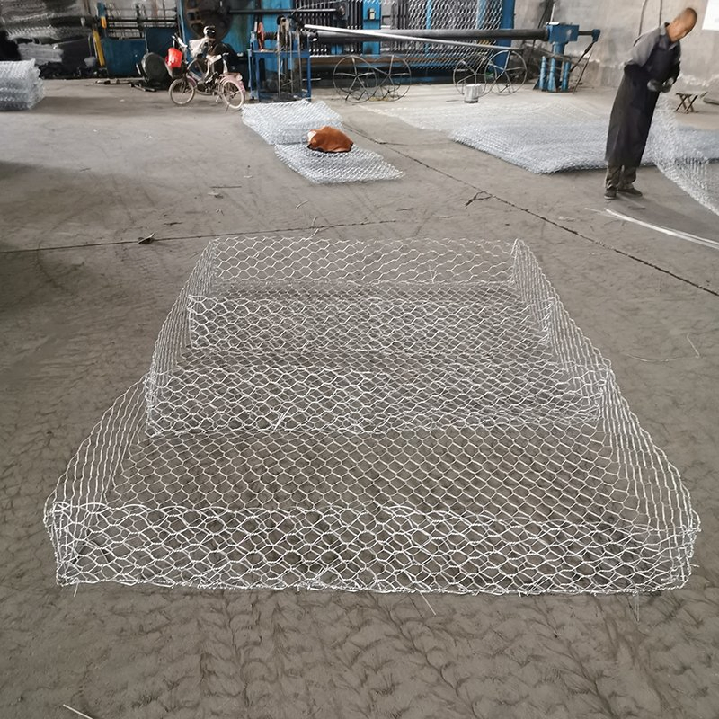 3*1*0.8m with 2m Integrated Tail Gabion Box Double Twisted Wire Mesh with Zinc Ai10% PVC Coating