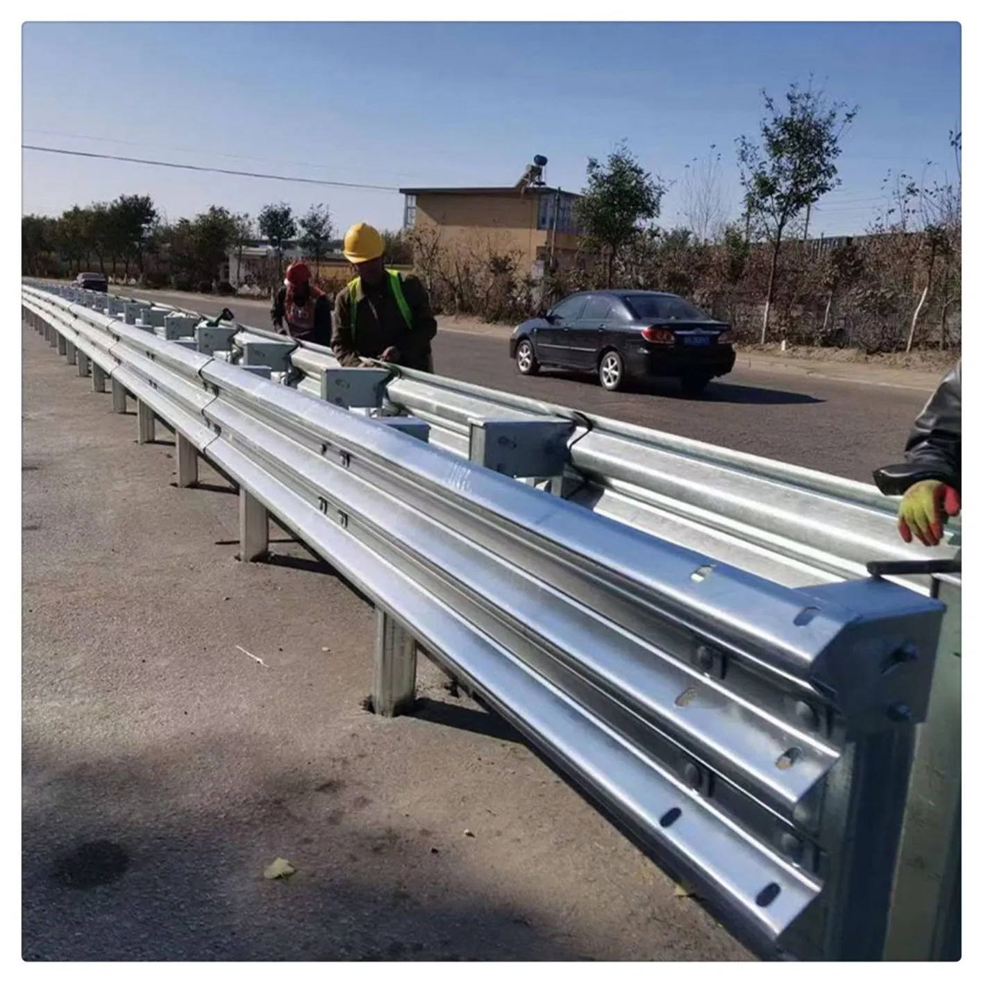 Hot DIP Galvanized Highway Safety Barrier Steel Crash Barrier Road Guard Rail W Beam