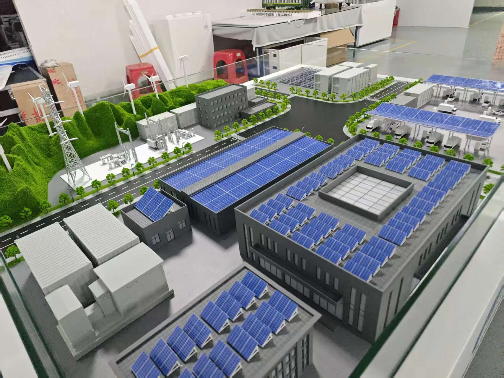 Creative Office Sculpture: Hand-Made Energy Charging Station Exhibition Display