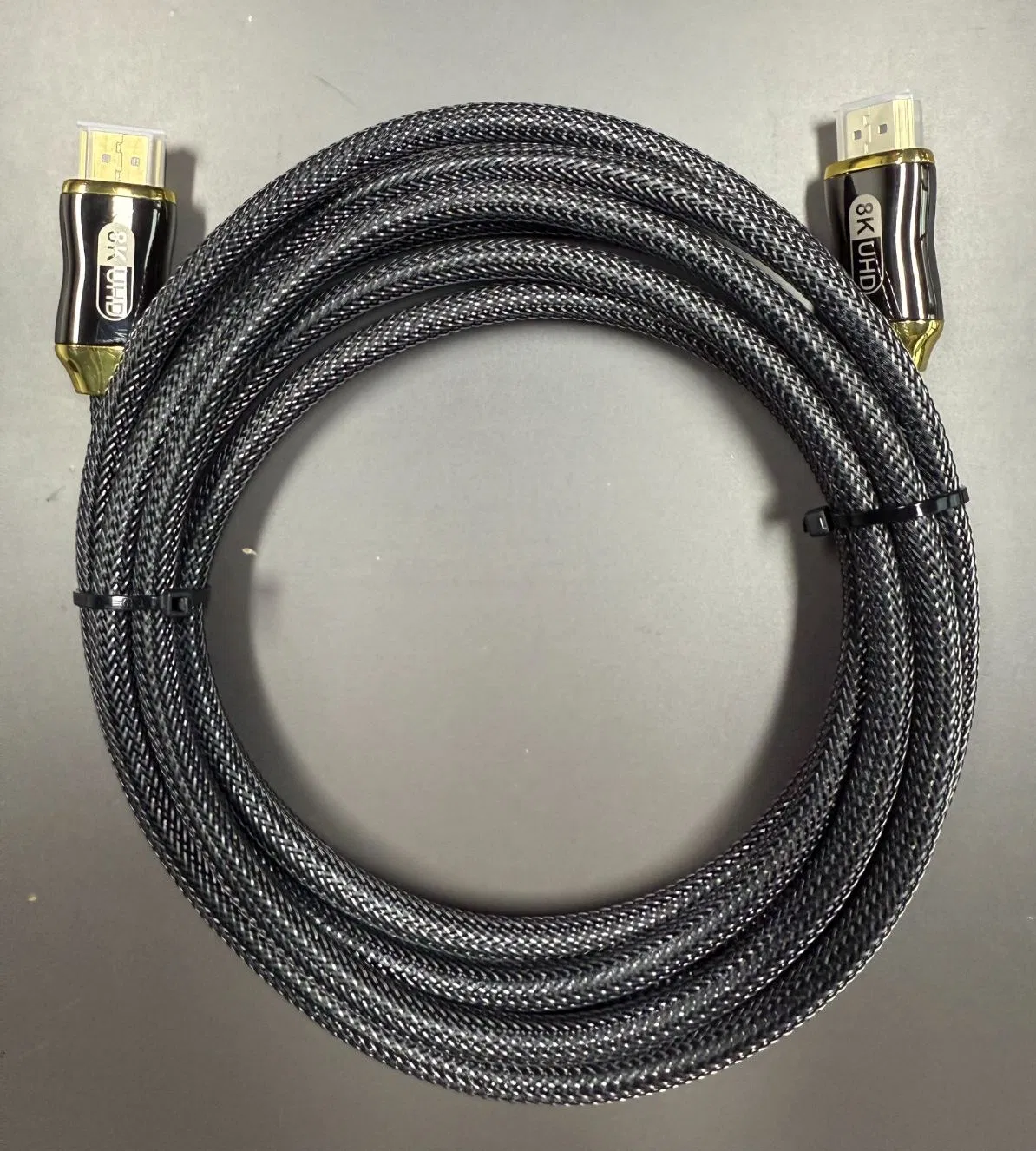 Nylon Braided Zinc Alloy Shell 8K@60Hz 4K@120Hz HDTV 2.1V HDMI Cable