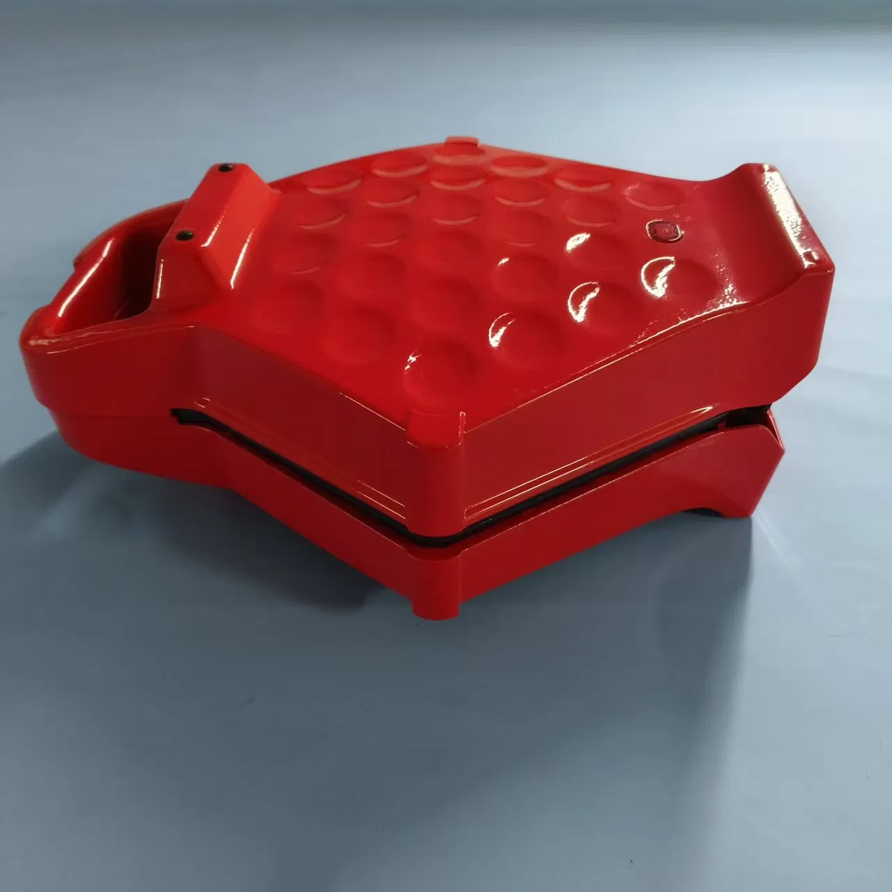 Innovative Hexagon Waffle Maker for Easy Family Cooking