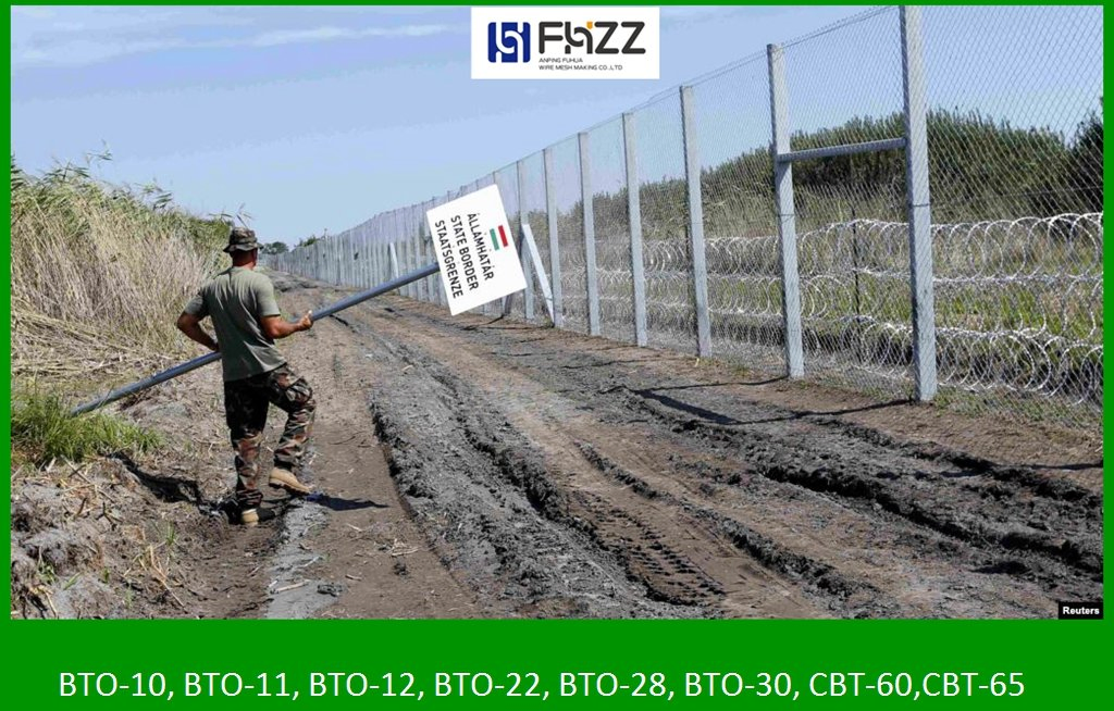 Makes High Quality Barbed Tape Wire Mesh Fence Border on Wall Pitch