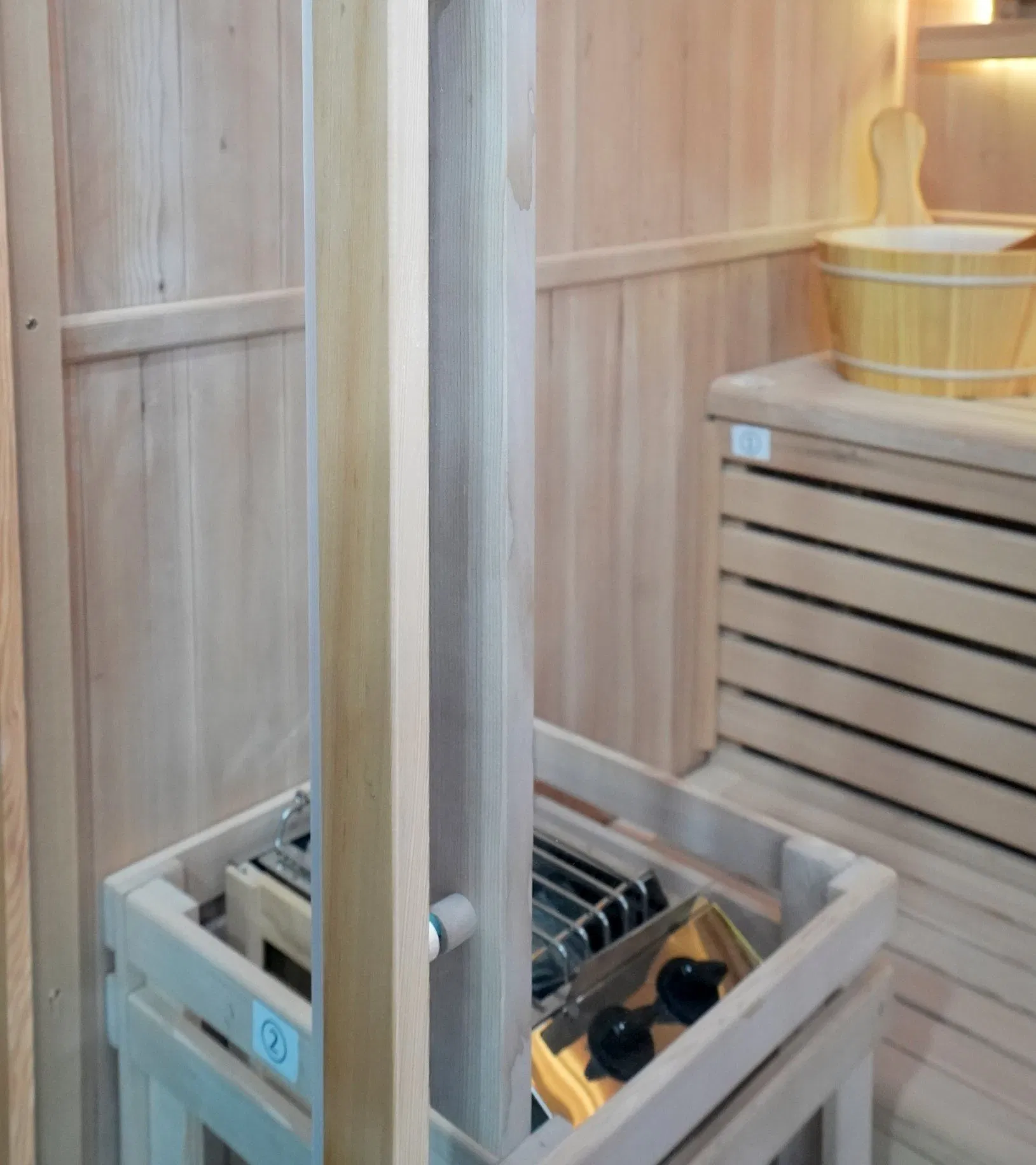 Сауна из ели и красного кедра для улицы