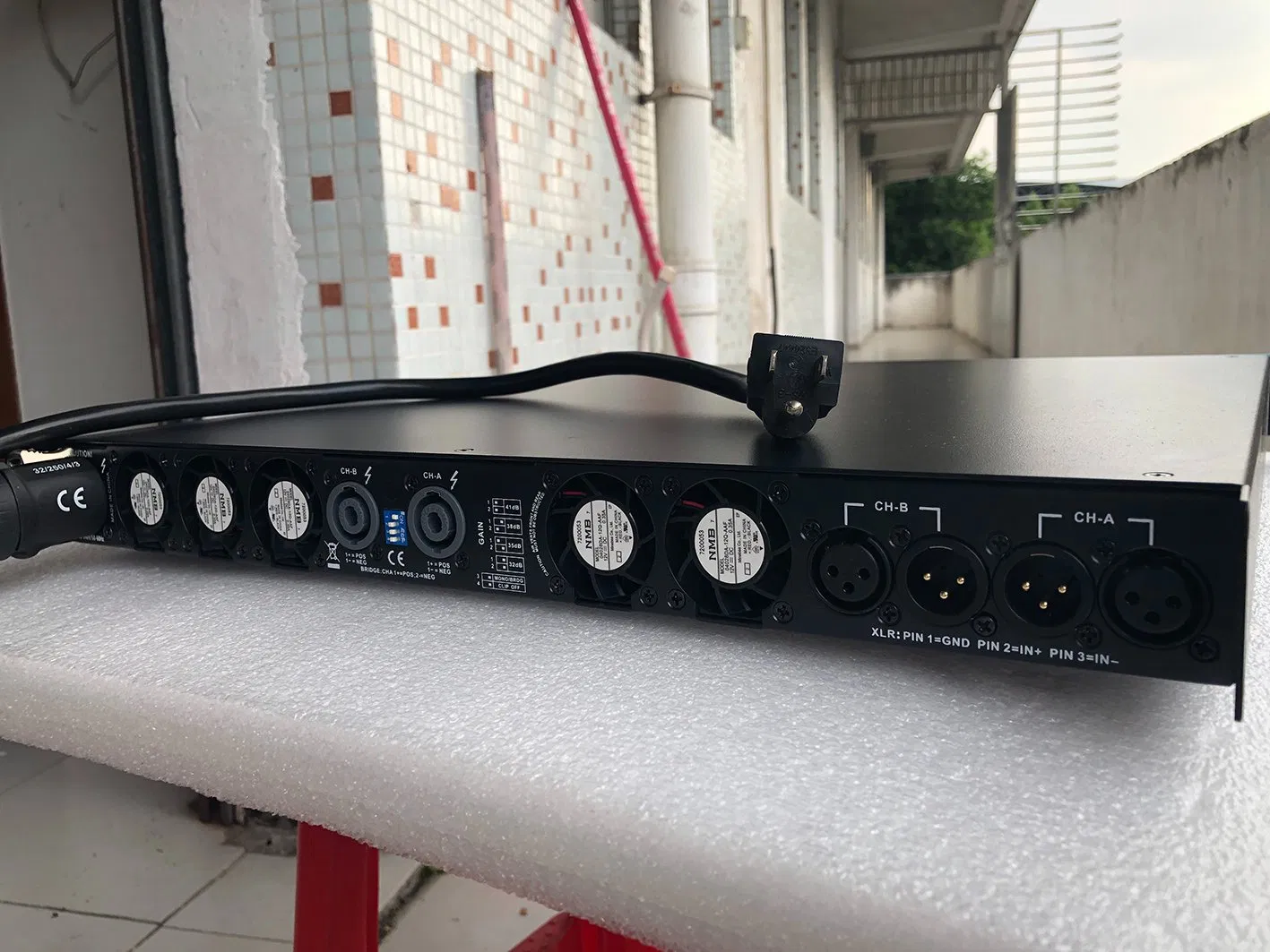 D3302 Cvr Professional New High Power 3300W 2 Channels Amplifier