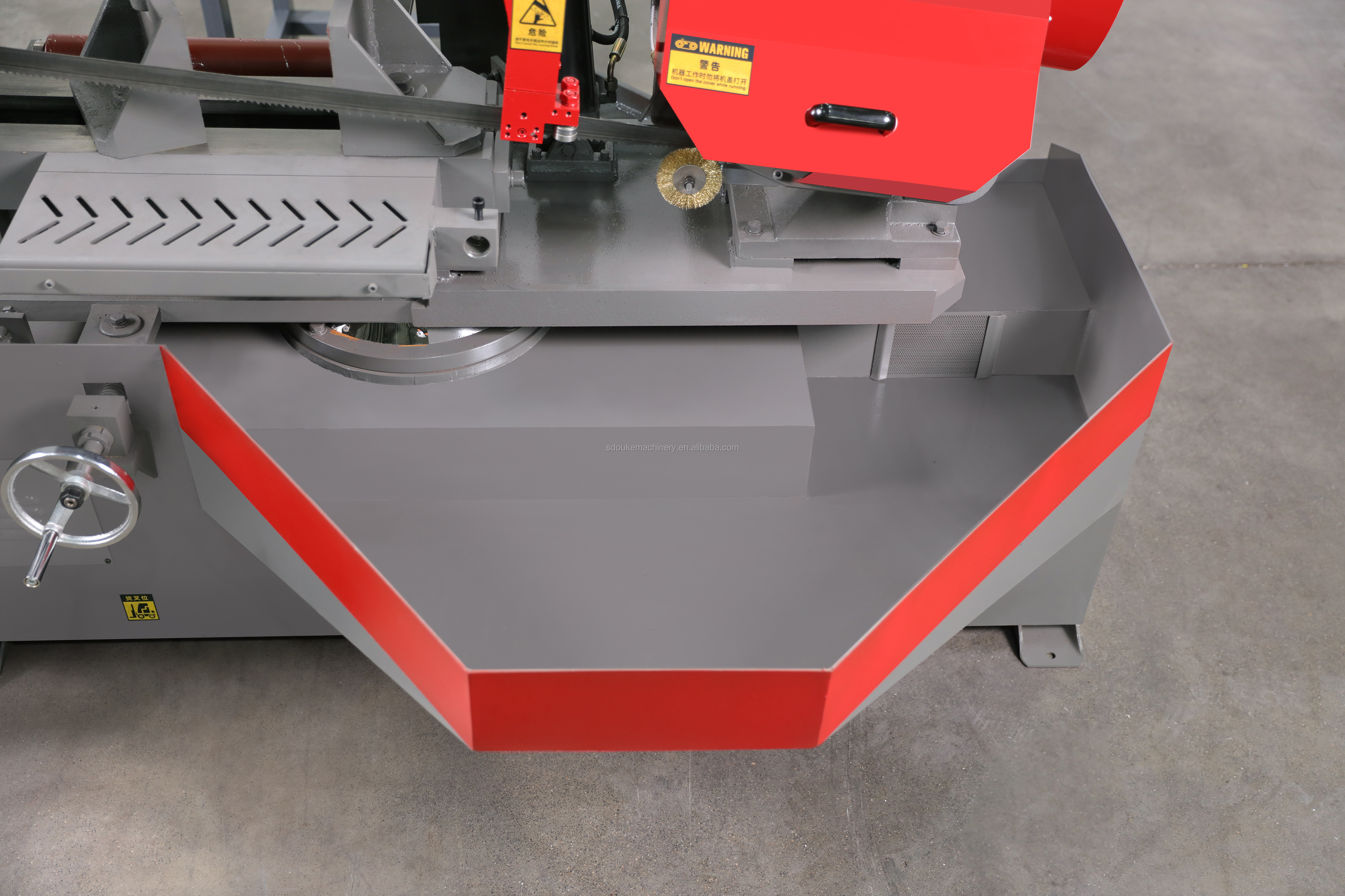 Ленточная пила по металлу автоматическая угловая CE