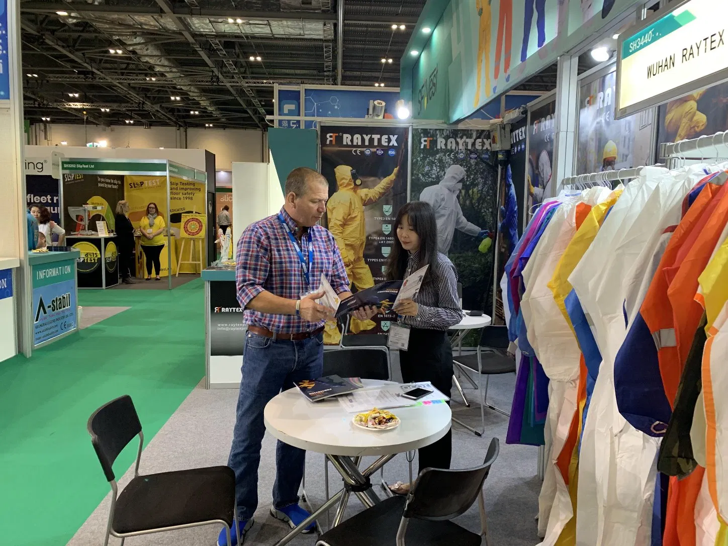 Disposable Nonwoven PVC Apron