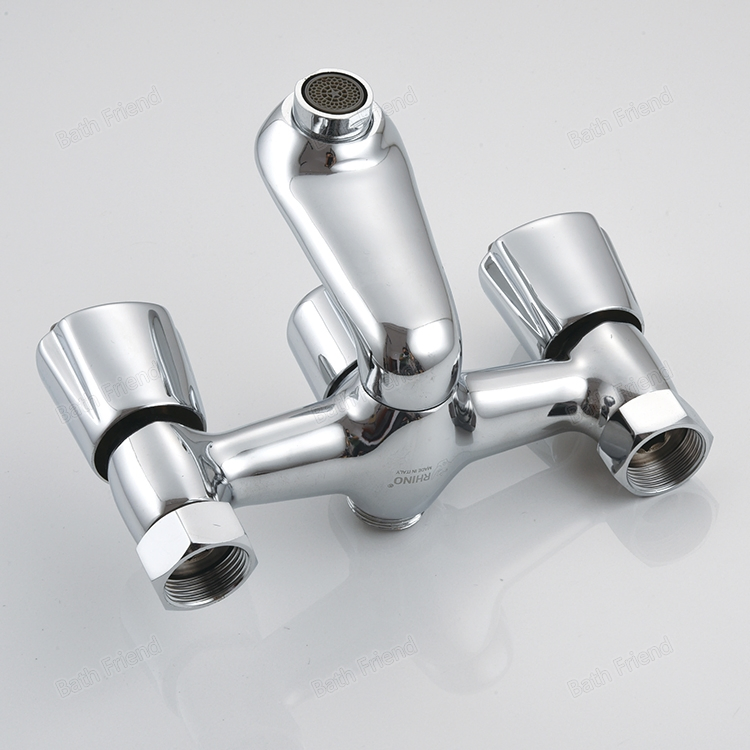 Hot Sale Bathroom Bath Shower Taps Hot and Cold Mixers Faucet with Shower Mixer