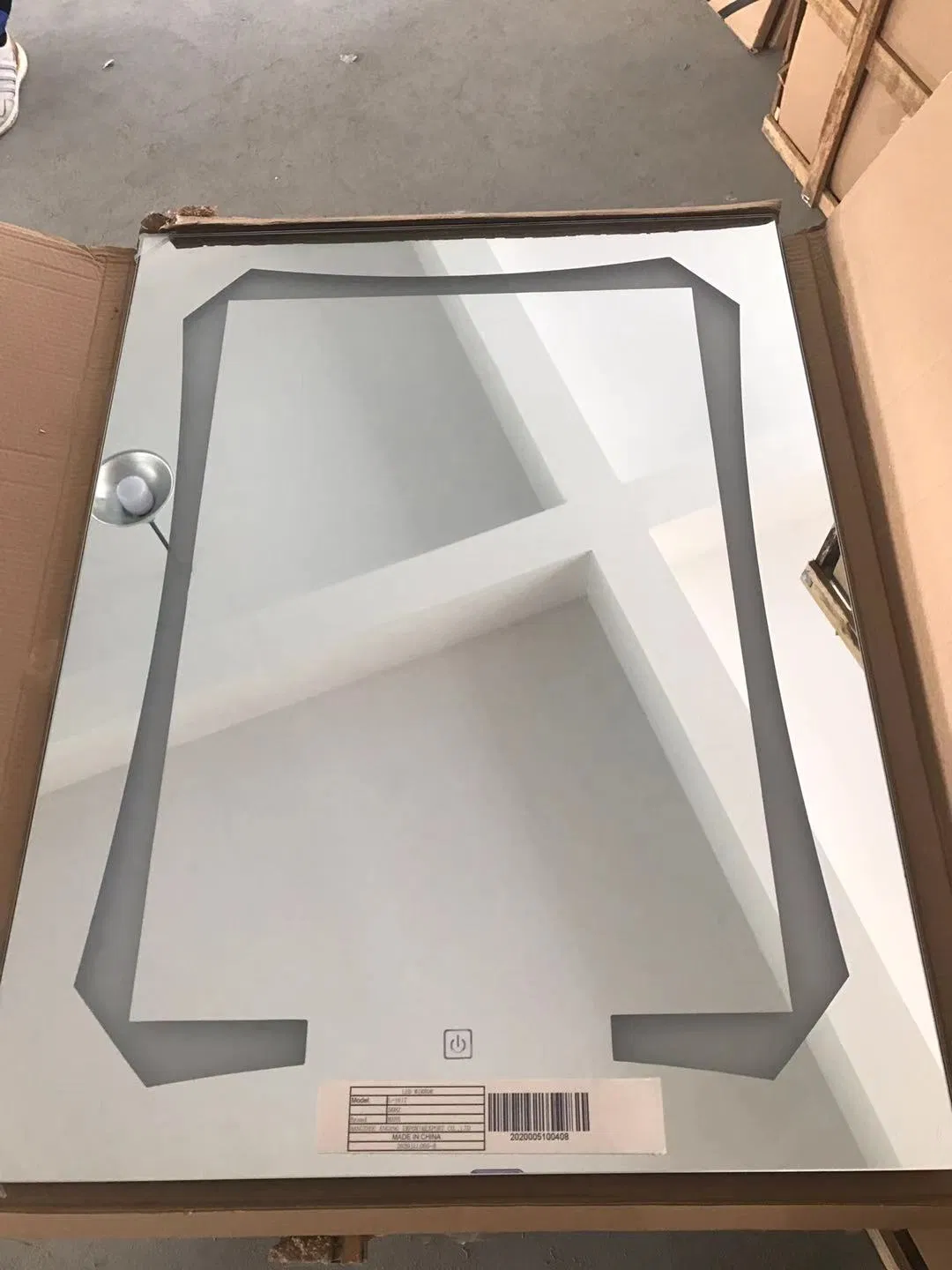 Modern Wall Mounted Backlit Frameless Time Display Rectangle Smart Mirror with LED Makeup Bulb Lights