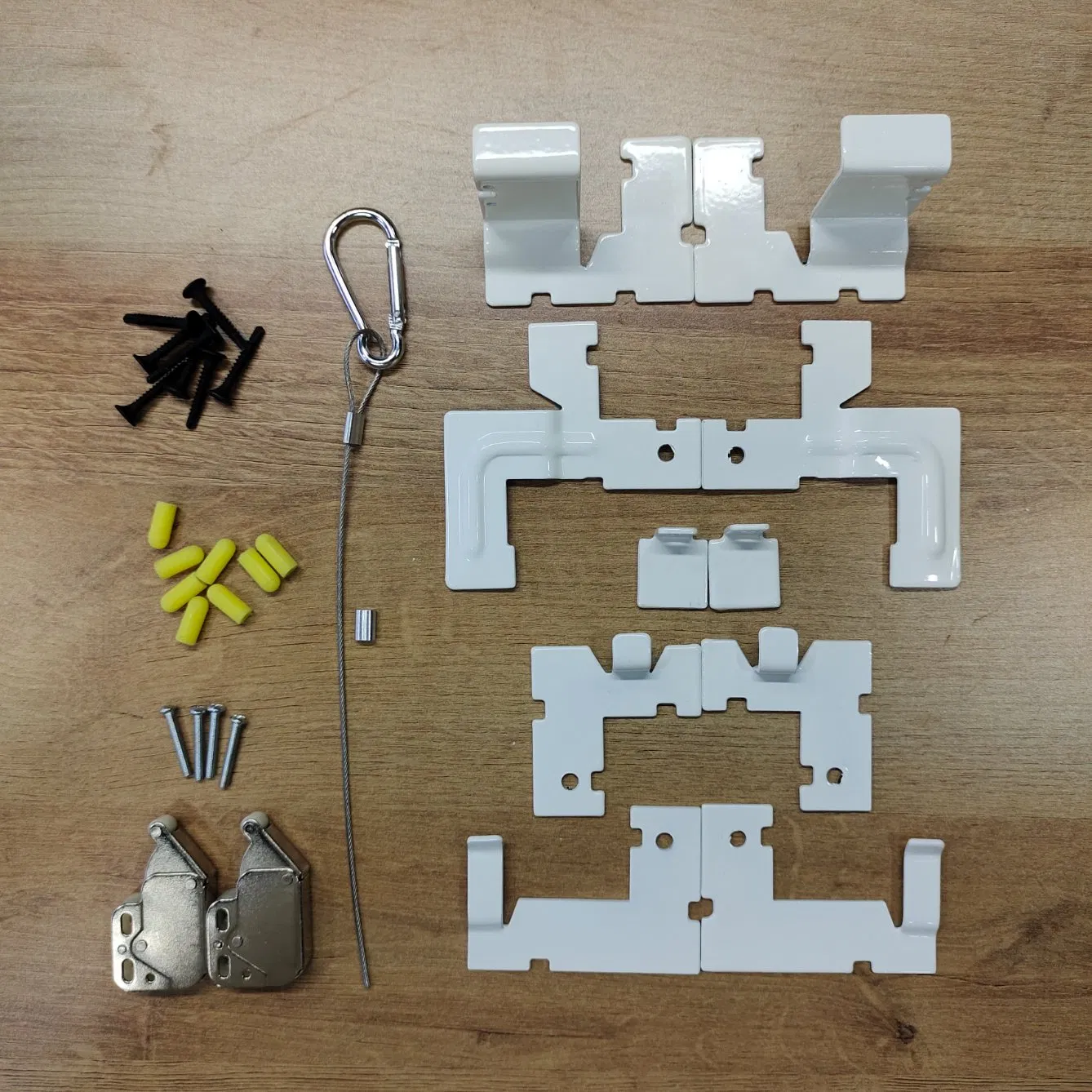 Комплект аксессуаров для люка-доступа