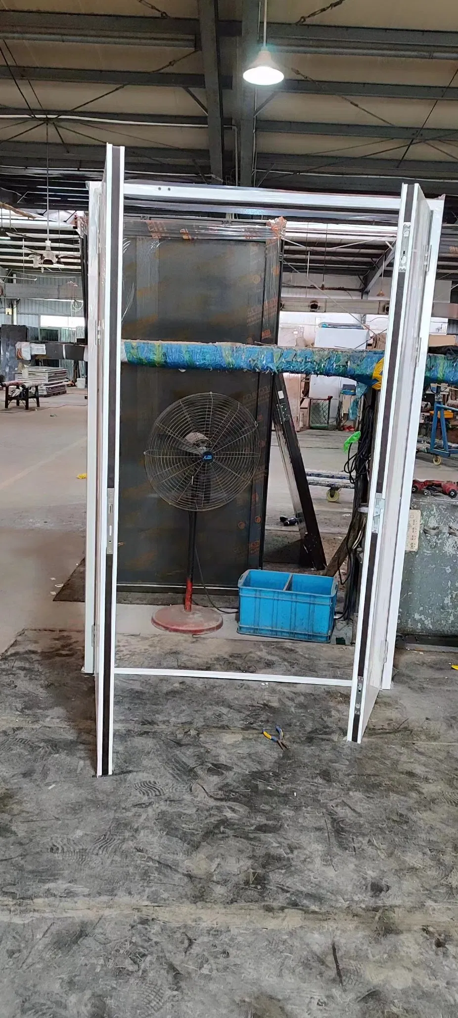 Powder Coated White Color Fire Door Customized UL 2hours Fire Rated One&Half Steel Doors