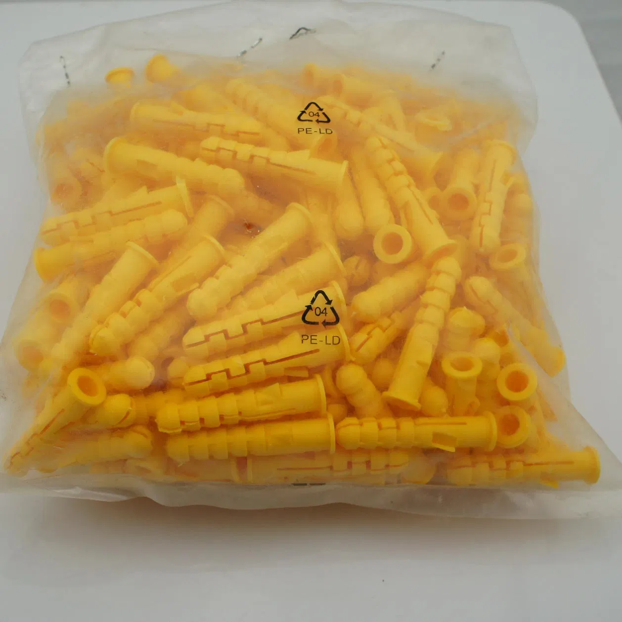 Conical Type Plastic Wall Anchor Nylon Plugs