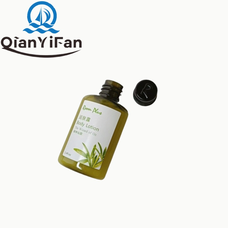 Room Plus Wizard of Oz Shampoo, Conditioner, Body Wash, Body Lotion in 40ml Portable Travel Bottle