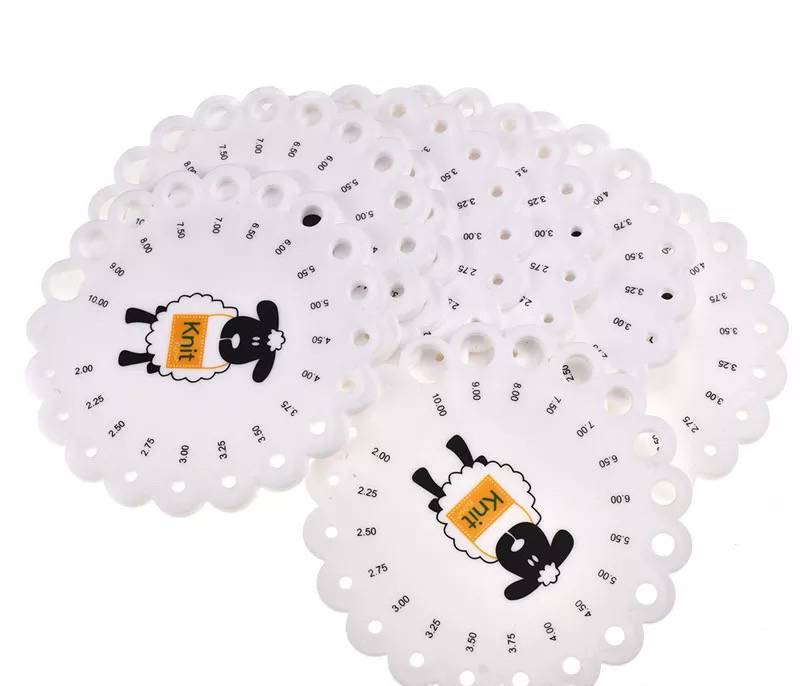 Needle Gauge Ruler Knitting Knit Measure Size 2.0mm-10mm for DIY Craft Dressmaking Sewing Fabric Accessory for Women