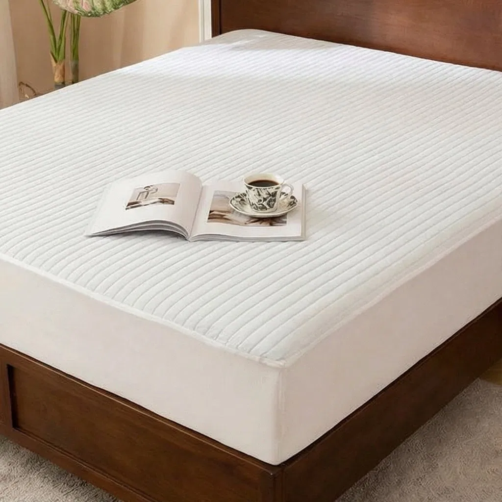 Luxeguard Sateen Mattress Protector Noiseless Waterproof Wrinkle-Free Deep Pocket