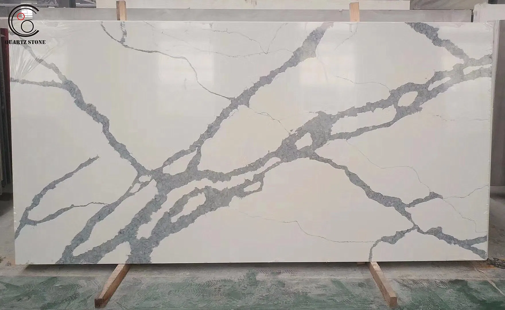 High Quality Chinese Calacatta Quartz Stone Slab Manufacturer for Australia Market