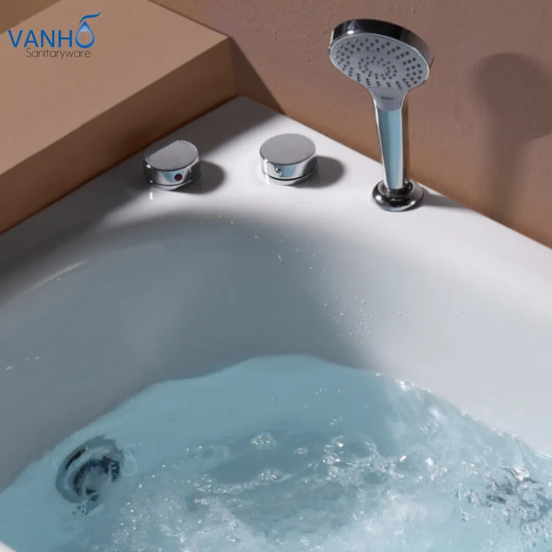 Угловая акриловая ванна с гидромассажем для одного человека