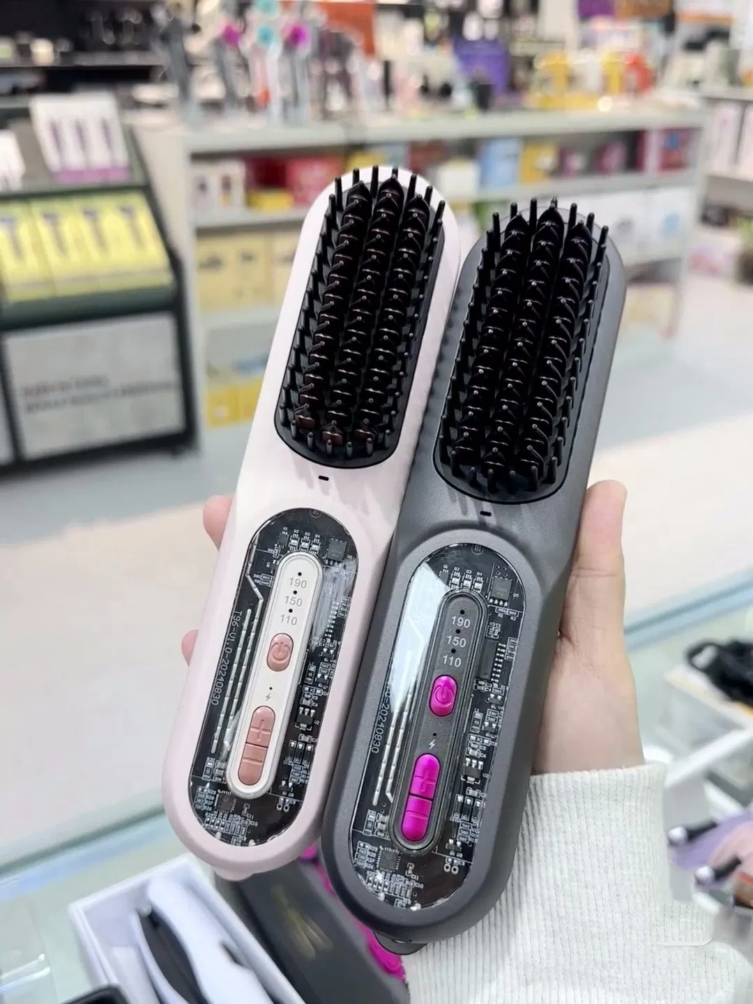 Top Quality Fast Charging Type C Rechargeablehair Electronic Brush Straightener