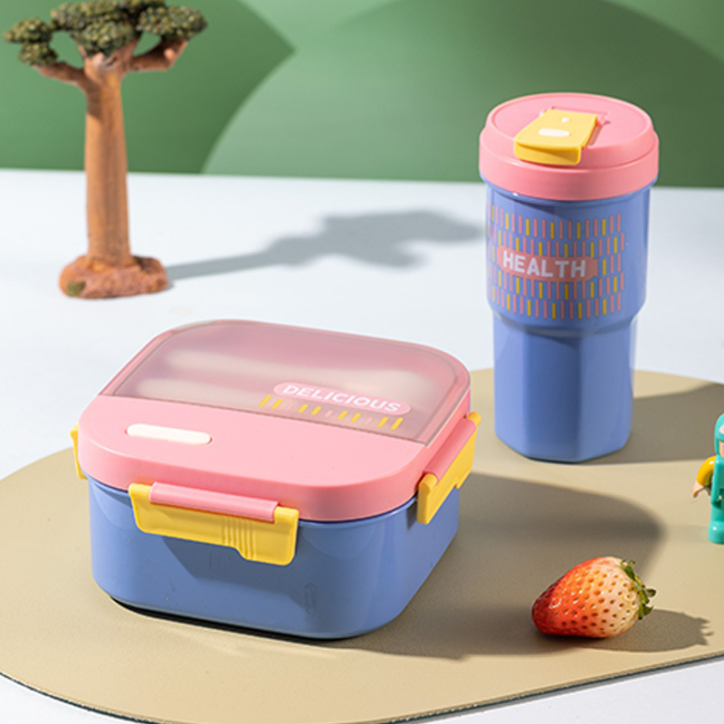 Sustainable Lunch Box for Kids and Adults - Eco-Friendly Design