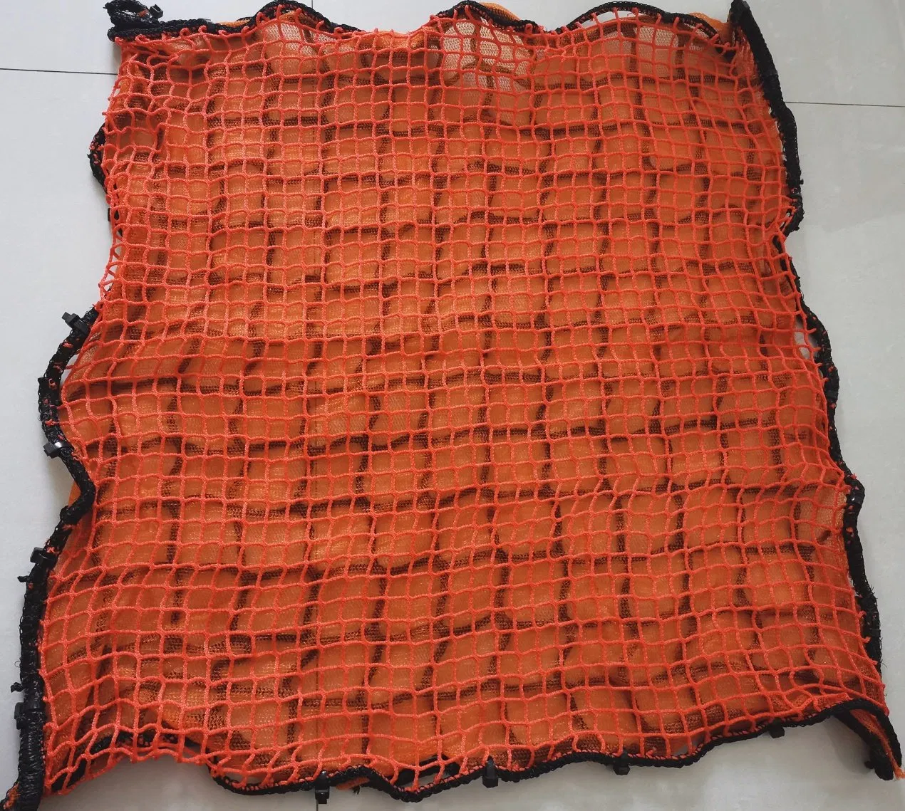 Three Layer Knotless Safety Scaffolding Net