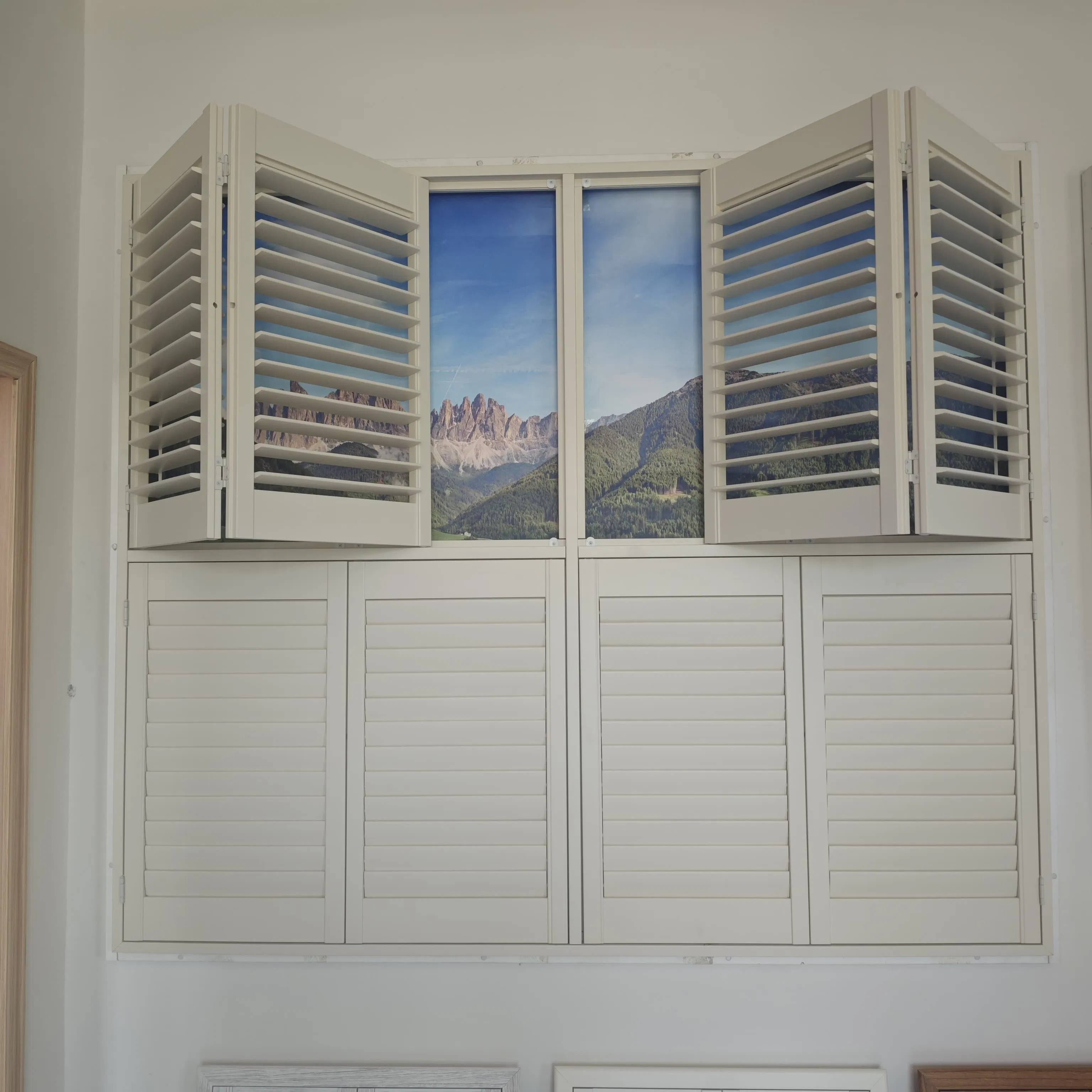 PVC Wooden Shutter Tier on Tier Shutters Interior Plantation Shutters