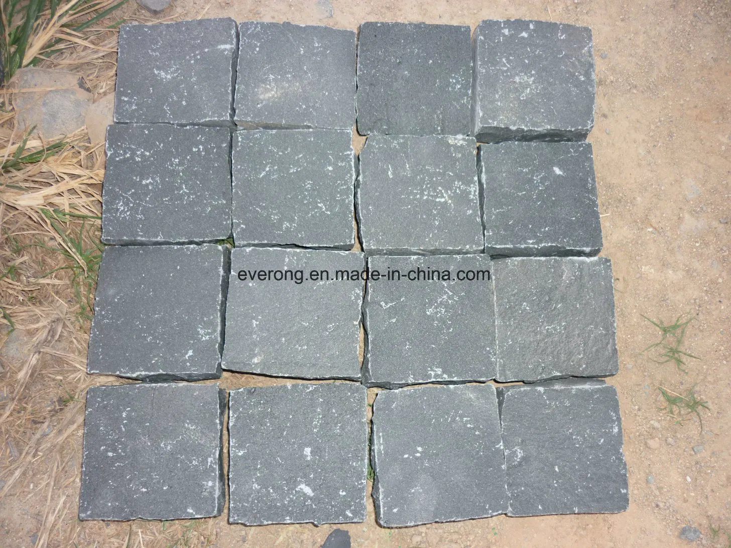 Natural Basalt/Granite/Concrete/Block Paver for Outdoor Pavement