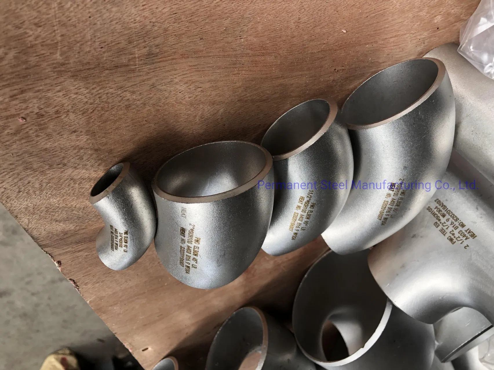 Carbon Steel Hot Sale! Sch40s Good Quality Butt Weld Stainless Steel Pipe Fittings
