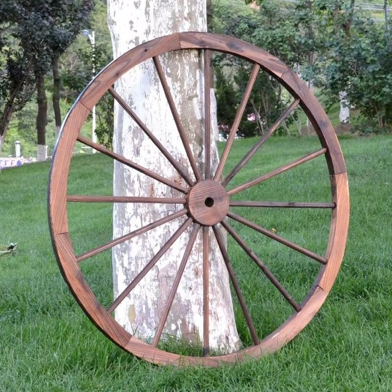 Decorative Wooden Garden Wagon Wheel with Steel Rim