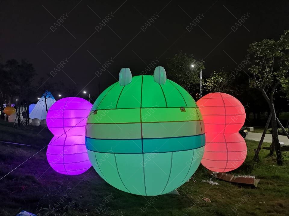 Super Character Inflatable Bee Light Year Cartoon Animal Model for Event Decoration