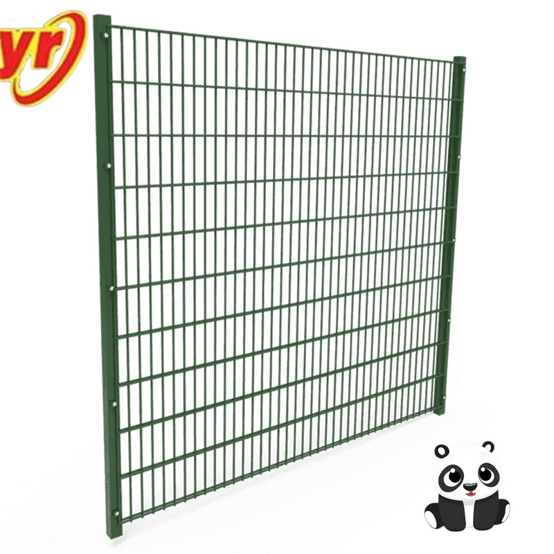 Cost Effective Curved Green Coated Welded Farm Fence