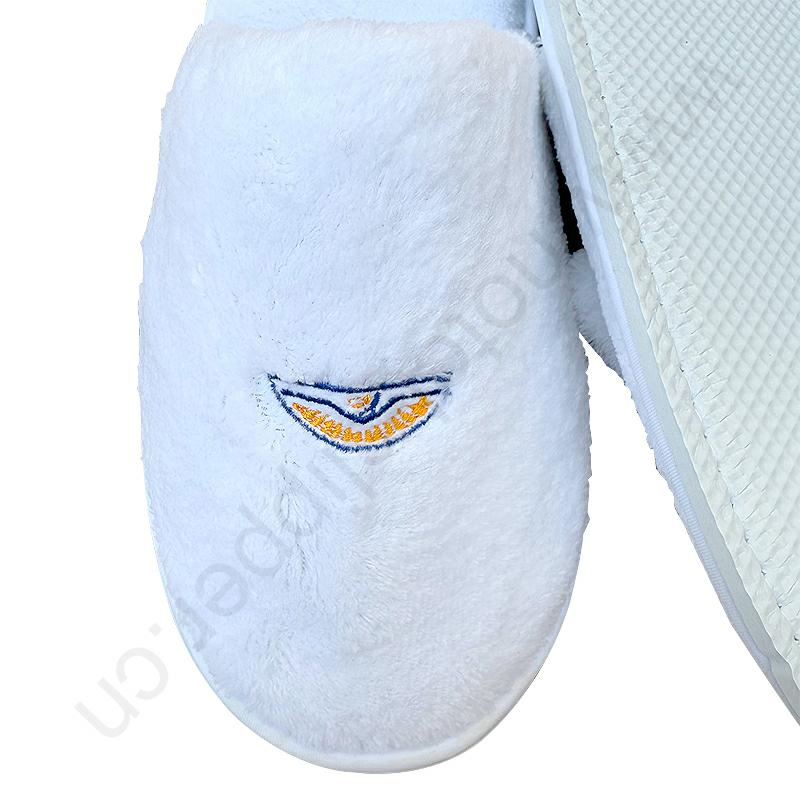 Luxury Hotel Slippers Thickened Coral Velvet Disposable Slippers Top Fashion Design Custom Logo Special Sale Wholesale