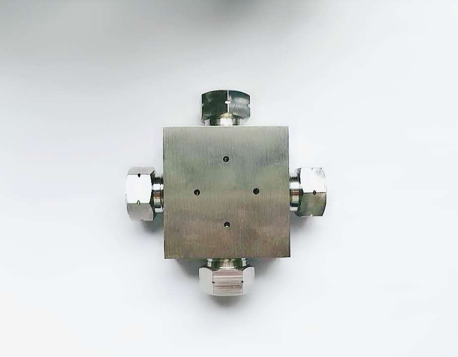 Waterjet Cutter Pipe Fitting Parts 9/16 in 60K Cross a-0777-3