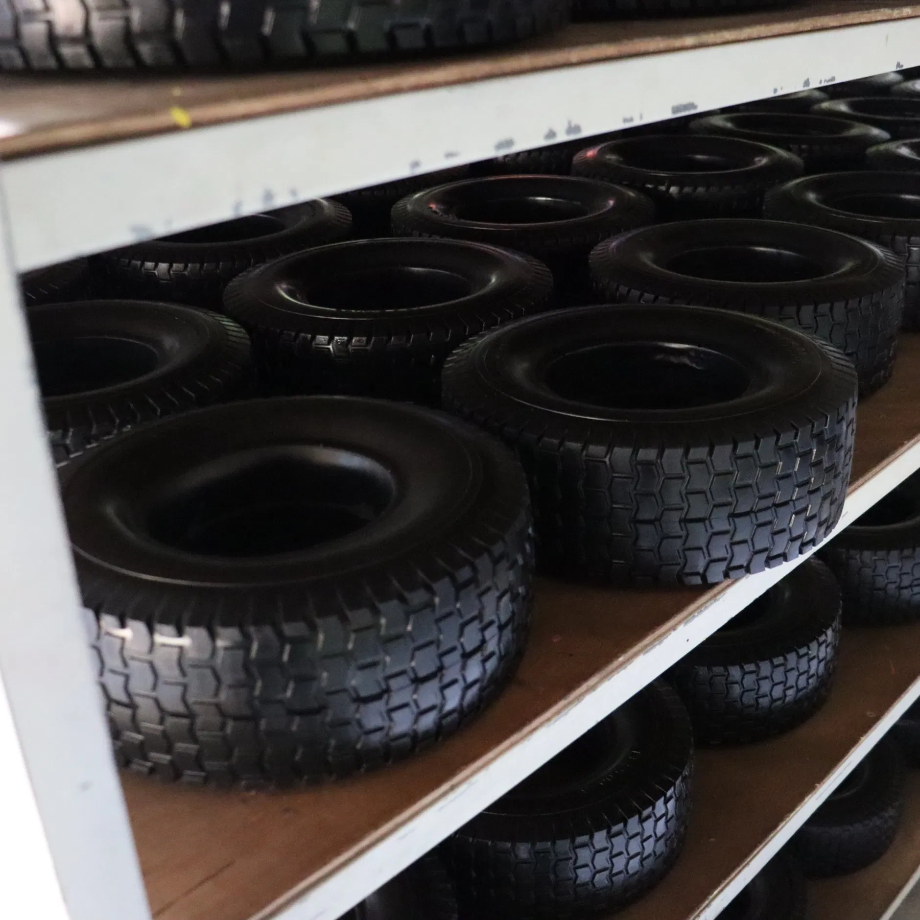 Light Weight High Load Capacity Metal Rim PU Foam Wheel