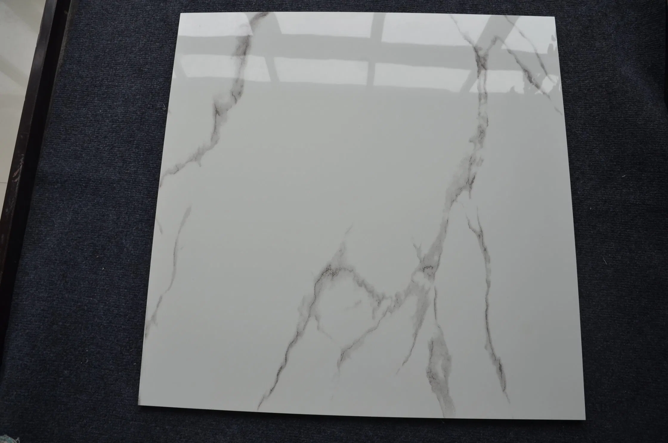 Foshan Good Quality Full Glazed Polished Tile 60X60 American Style Apartment Dining Room Polished Porcelain Tile