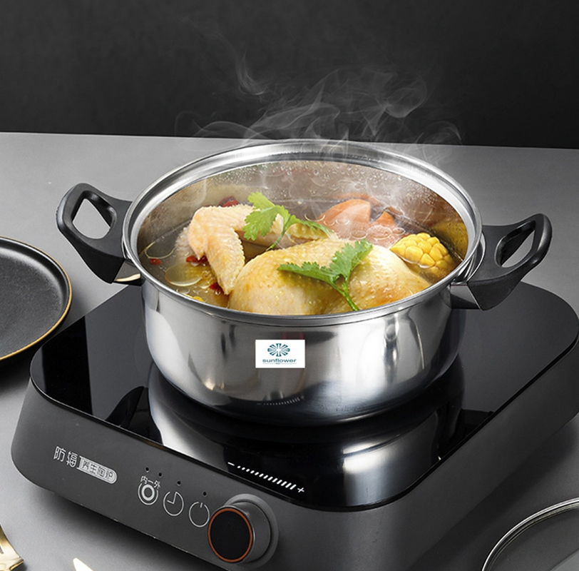 Polished Stainless Steel Cookware Pots and Pans Set 10 /12 Piece