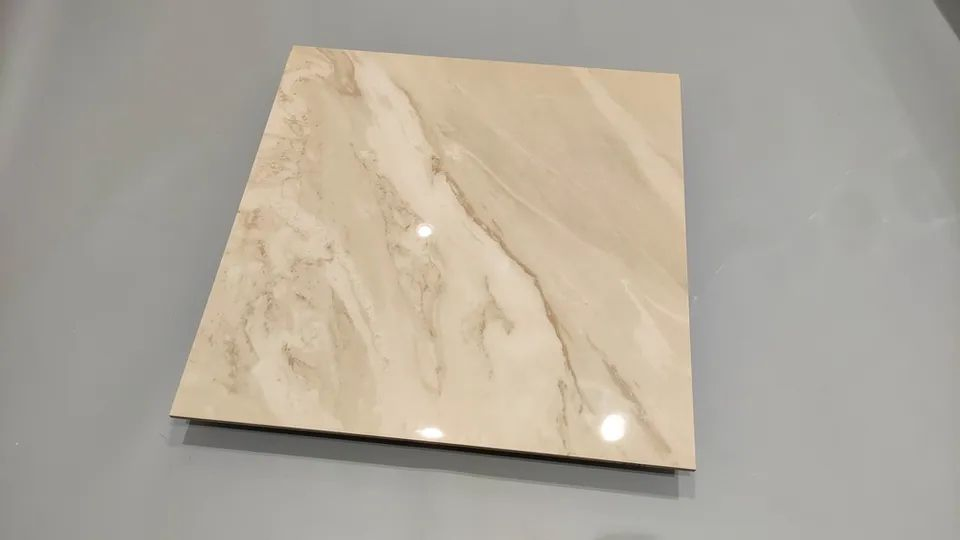 Керамогранитная плитка 60x60 под мрамор