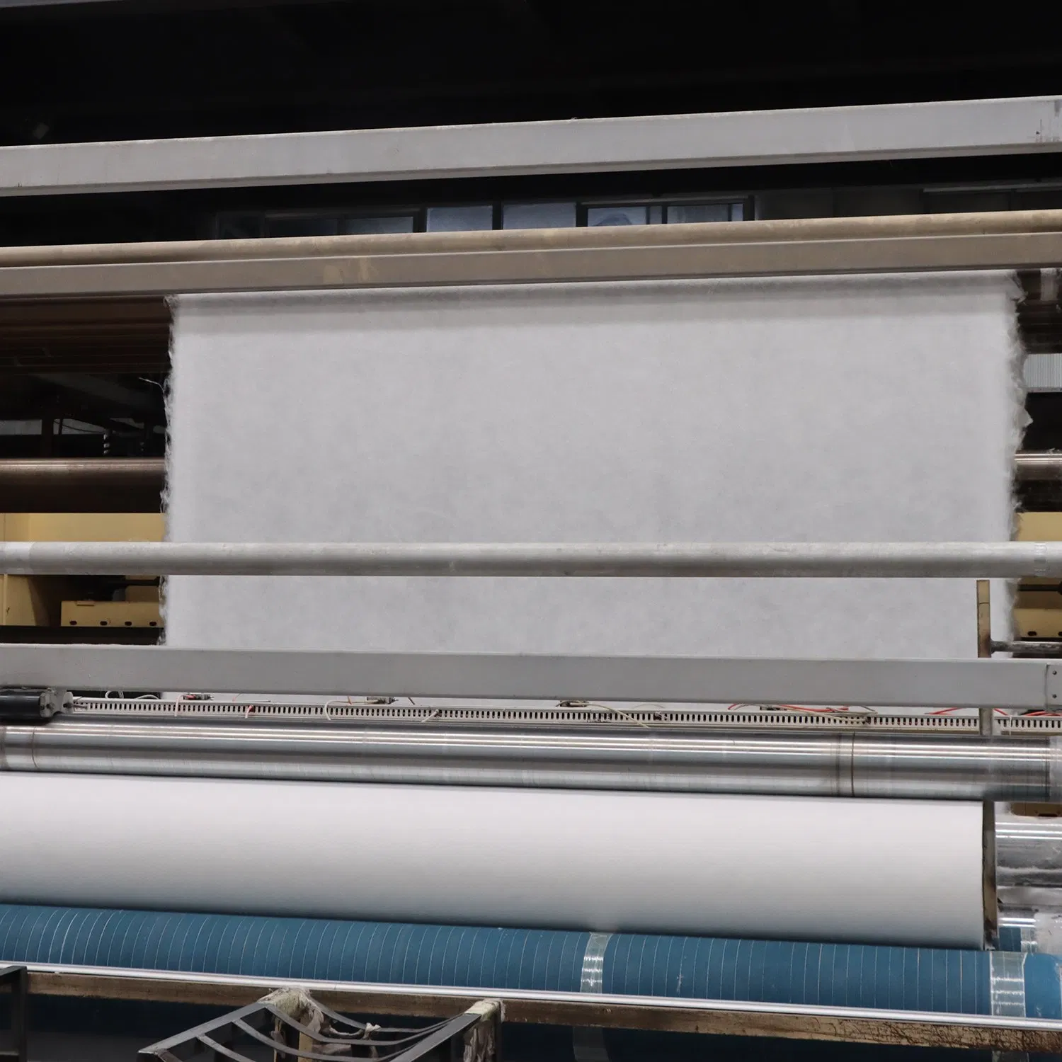 Polyester/Polypropylene Nonwoven Geotextile for Filtration, Isolation, and Reinforcement of Landfill Tailings Treatment