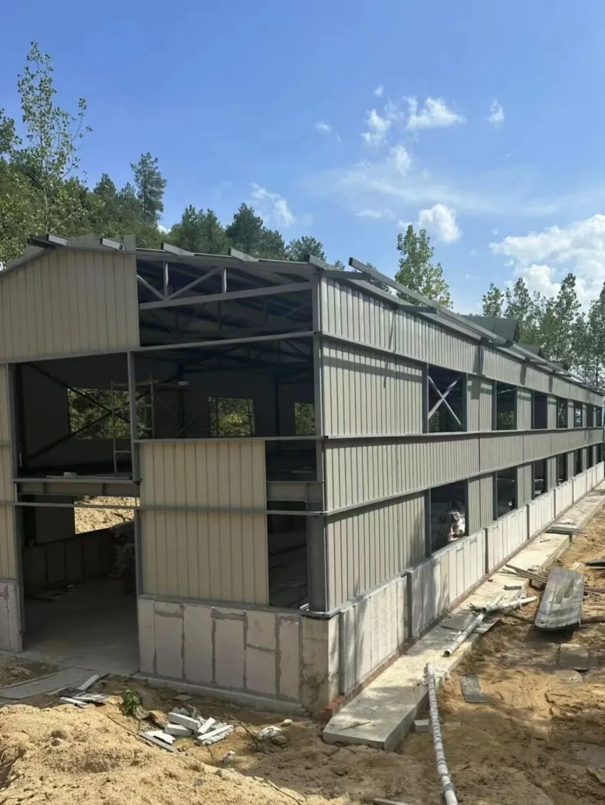 Earthquake Resistance Lightweight Light Steel Structure Pre-Engineered Building