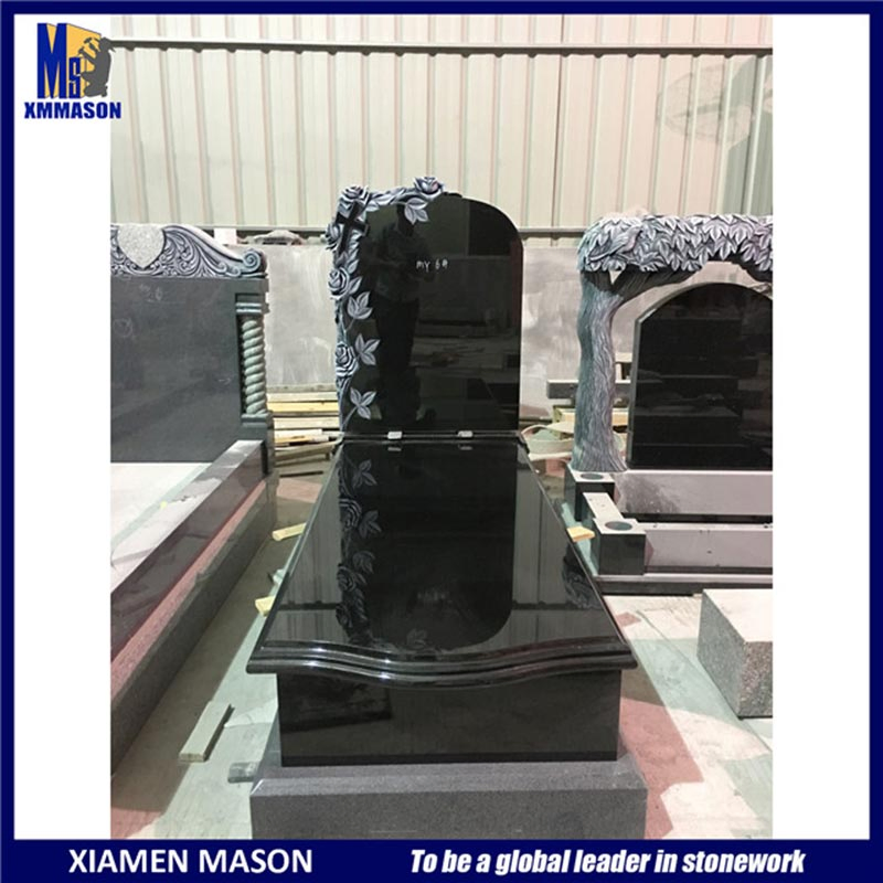 European Tombstone with Cross Shape Carving Granite Headstone