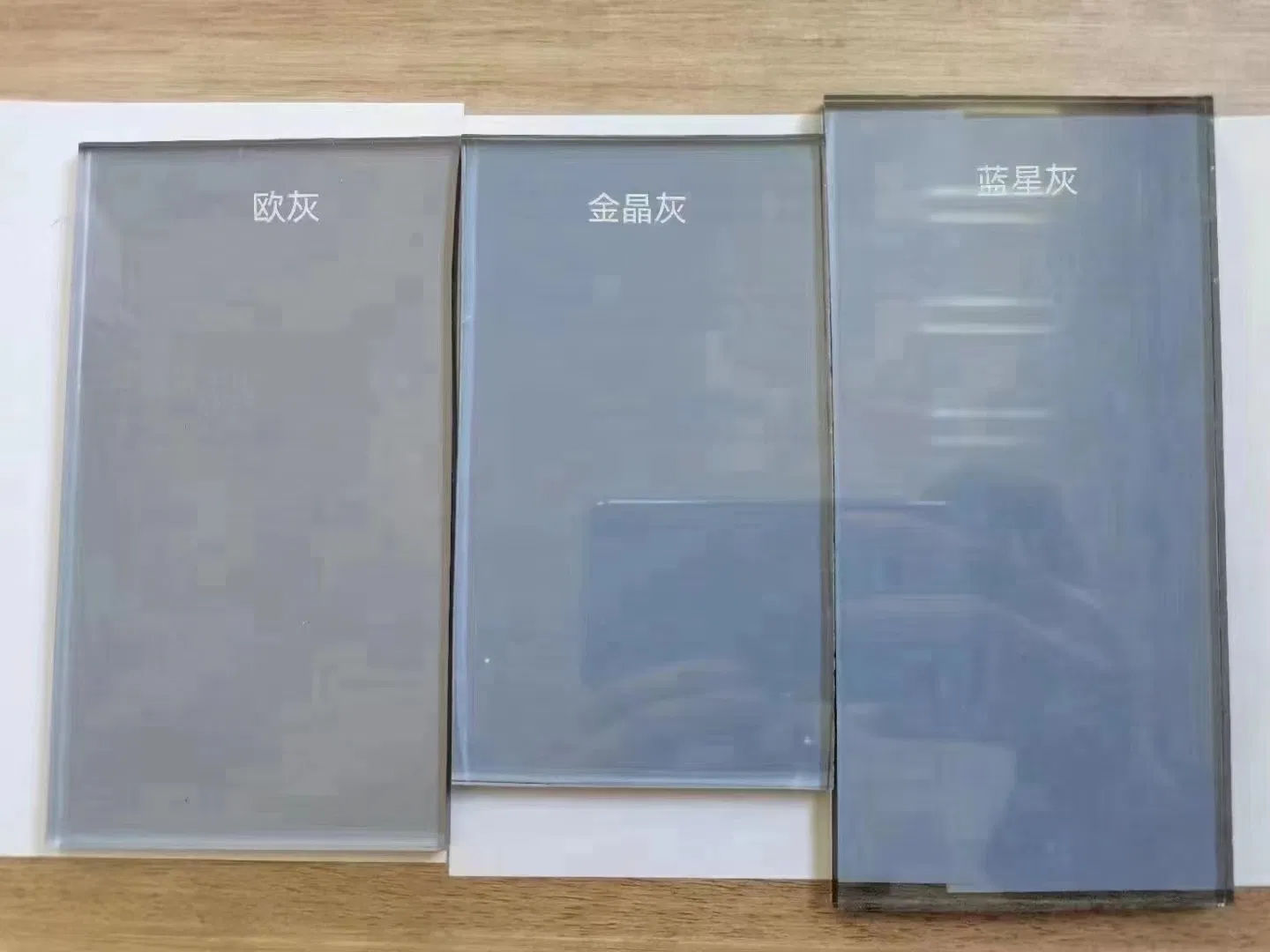 Bronze Pattern Glass (Karatachi) Design