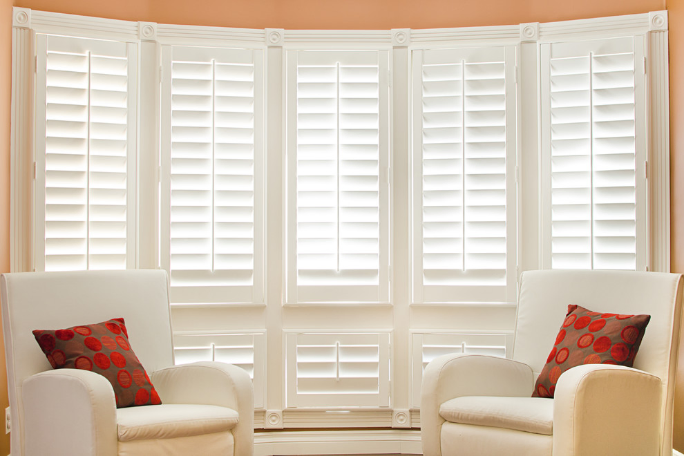 China Custom Design Wholesale White Blinds Plantation Shutters